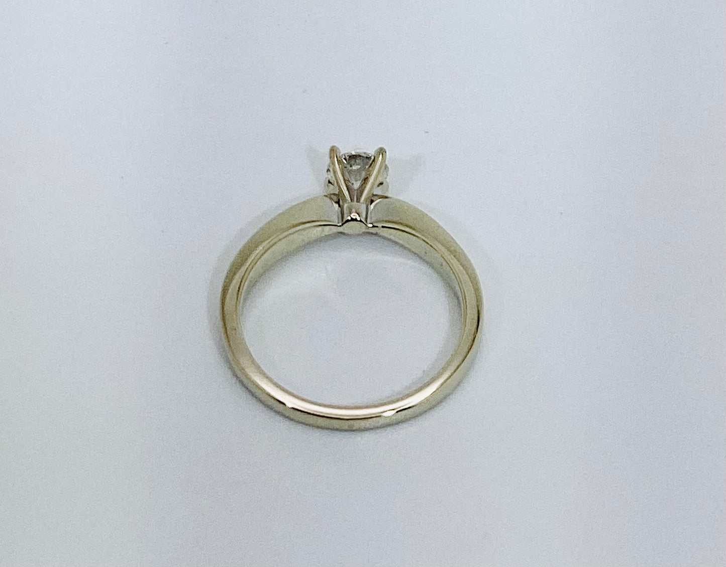18k White Gold Round Cut 52pt Diamond Solitaire Ring