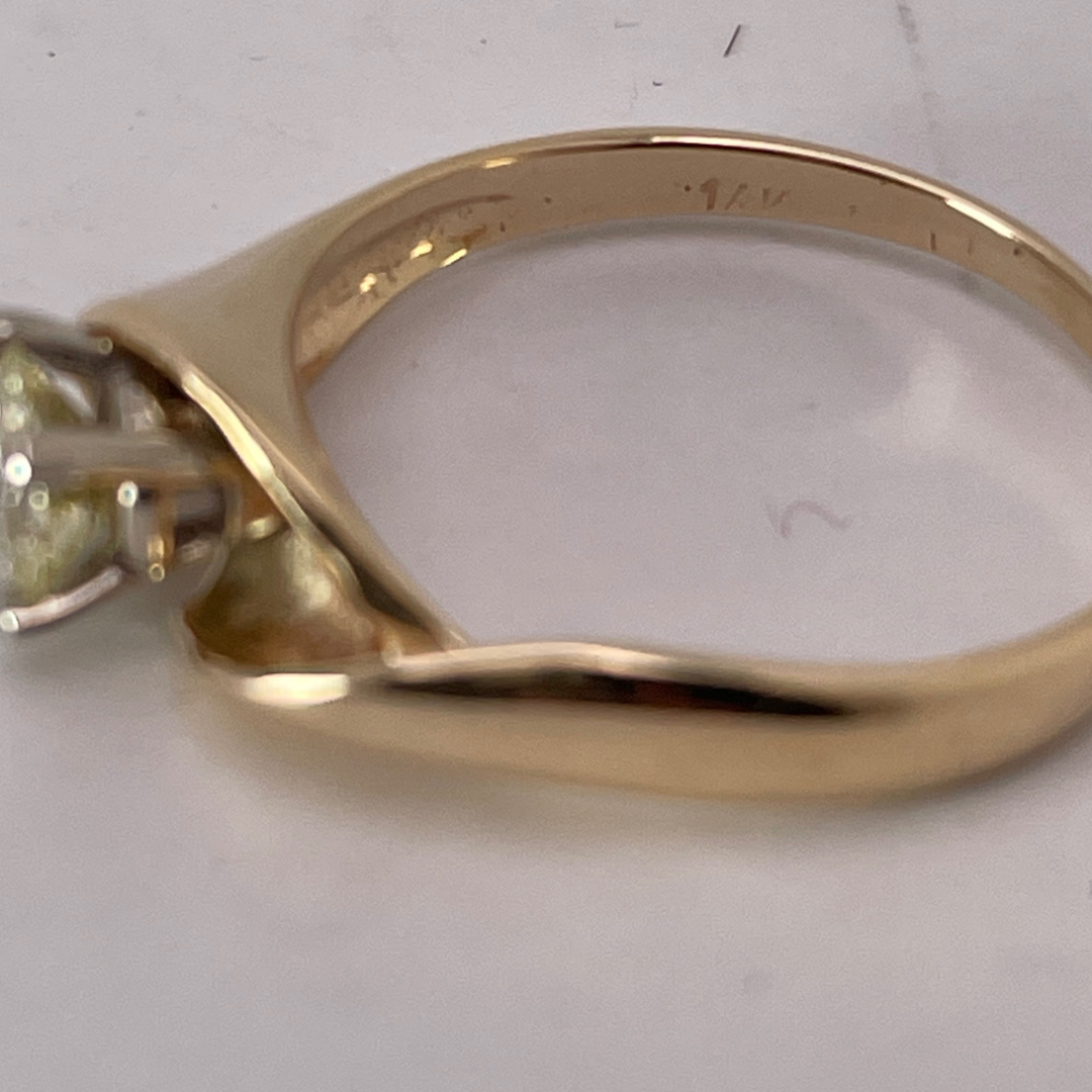 Lady's 14k Yellow & White Gold 0.38ct Diamond Solitaire Ring