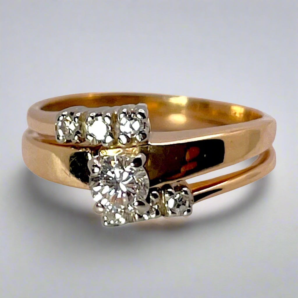 14k Yellow Gold Round Cut 0.26ct Diamond Solitaire Engagement and Wedding Ring Set
