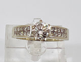 18k White Gold Round Cut 1.03ct Diamond with Princess Cut Accents