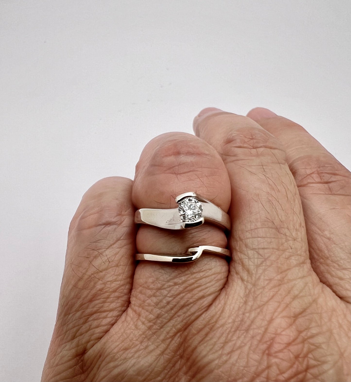 14k White Gold Round 32pt Diamond Solitaire with Accents Ring Set