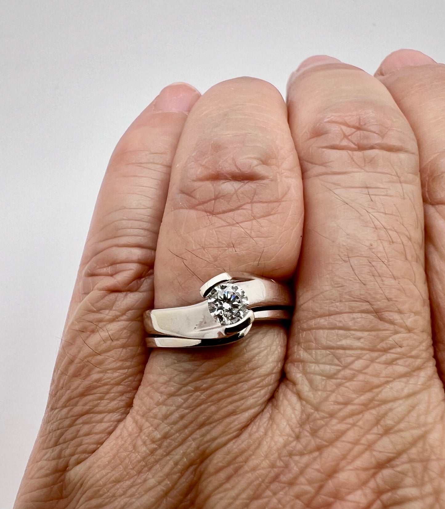 14k White Gold Round 32pt Diamond Solitaire with Accents Ring Set