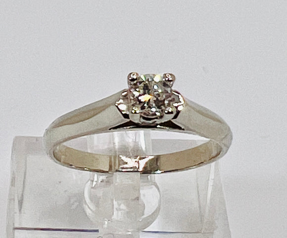 14k White Gold Round Cut 20pt Diamond Solitaire Ring