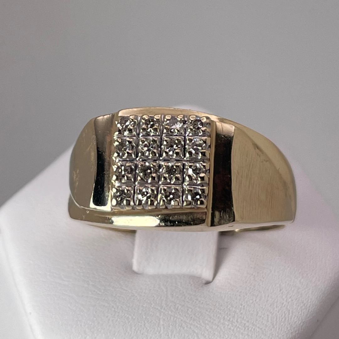 10K Yellow Gold Square Pave 0.16 ct Diamond Ring