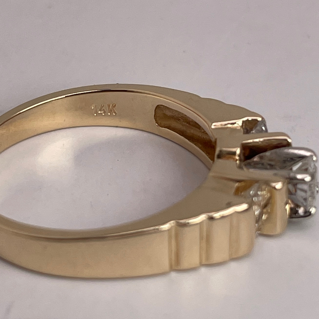 Lady's 14k Yellow Gold 0.39ct Diamond Engagement Ring