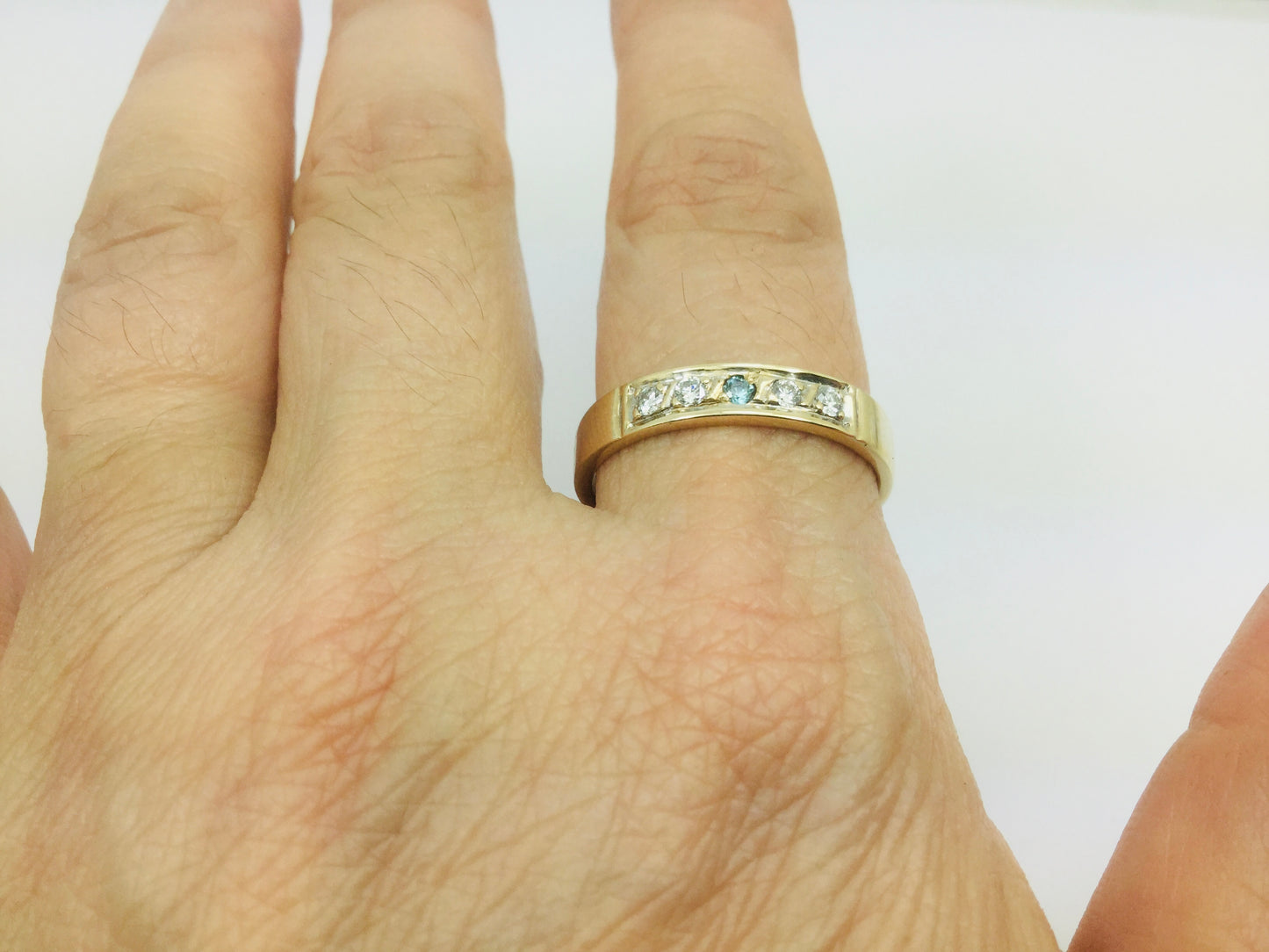 10k Yellow Gold Round Cut 14pt Diamond & Blue Topaz Row Set Band Ring