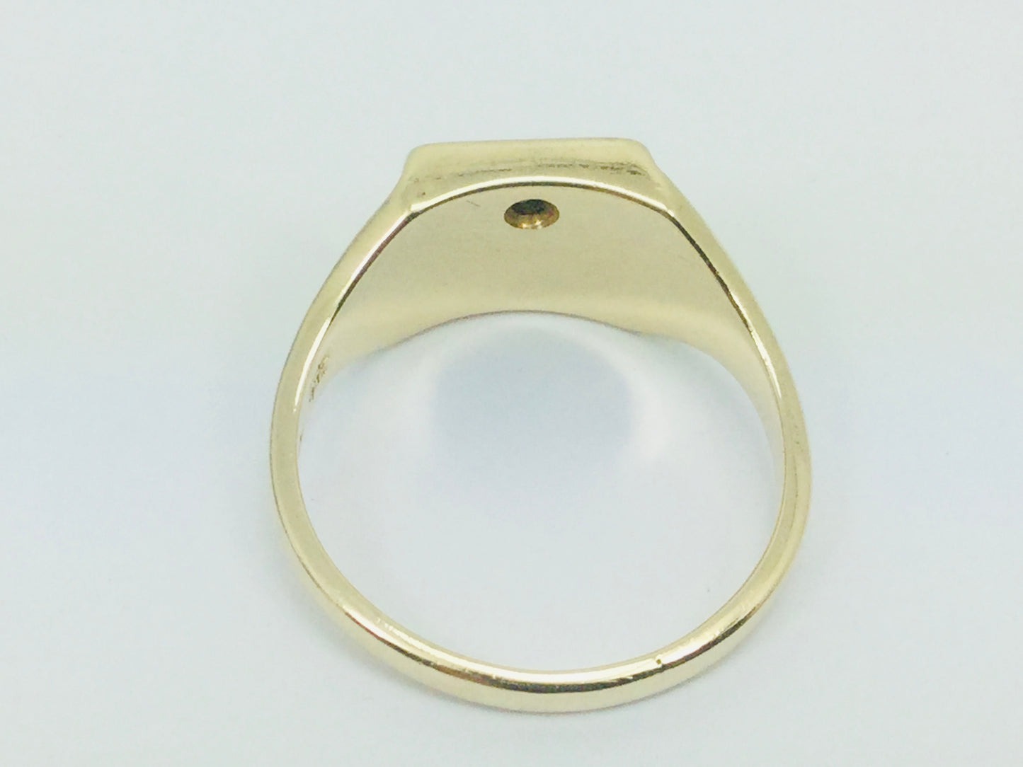 14k Yellow Gold Round Cut 4pt Ruby July Birthstone Initial 'W' Ring