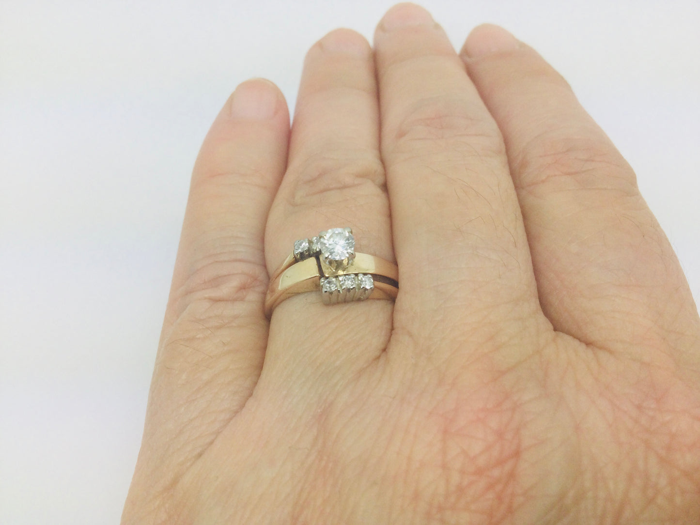 14k Yellow Gold Round Cut 0.26ct Diamond Solitaire Engagement and Wedding Ring Set