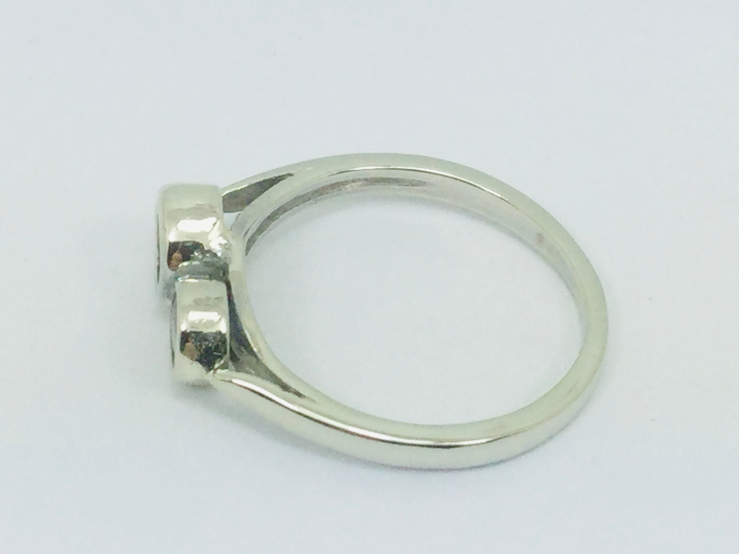 14k White Gold Round Cut 25pt Diamond & 16pt Sapphire Ring
