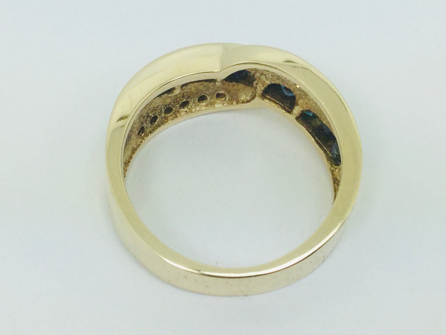 14k Yellow Gold Princess Cut 0.88ct Sapphire & 0.12ct Diamond Row Set Ring