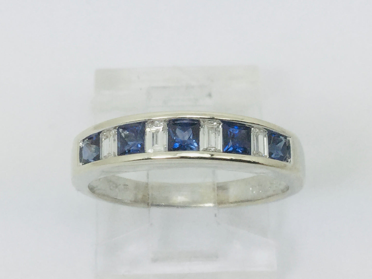 18k White Gold Princess Cut 50pt Sapphire & Baguette Cut 32pt Diamond Ring