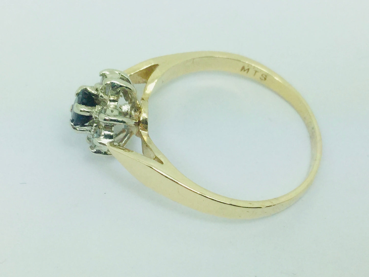 14k Yellow Gold Oval Cut 20pt Sapphire September Birthstone & 8pt Diamond Halo Ring