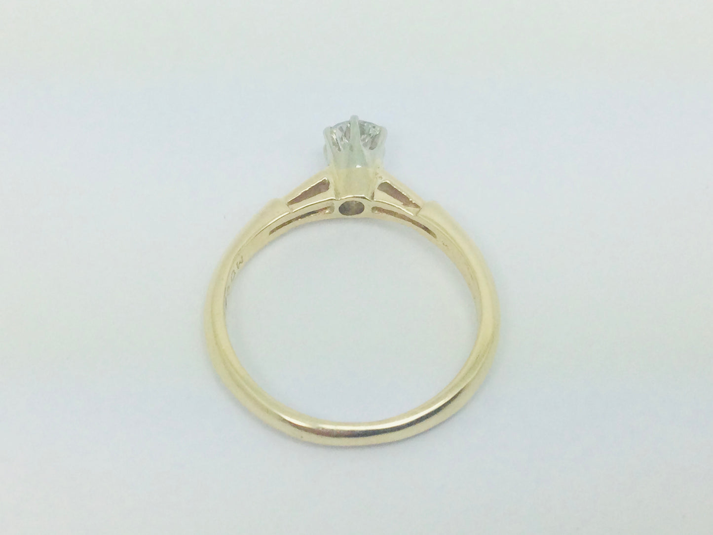 14k Yellow Gold Round Cut 30pt Diamond Solitaire Ring