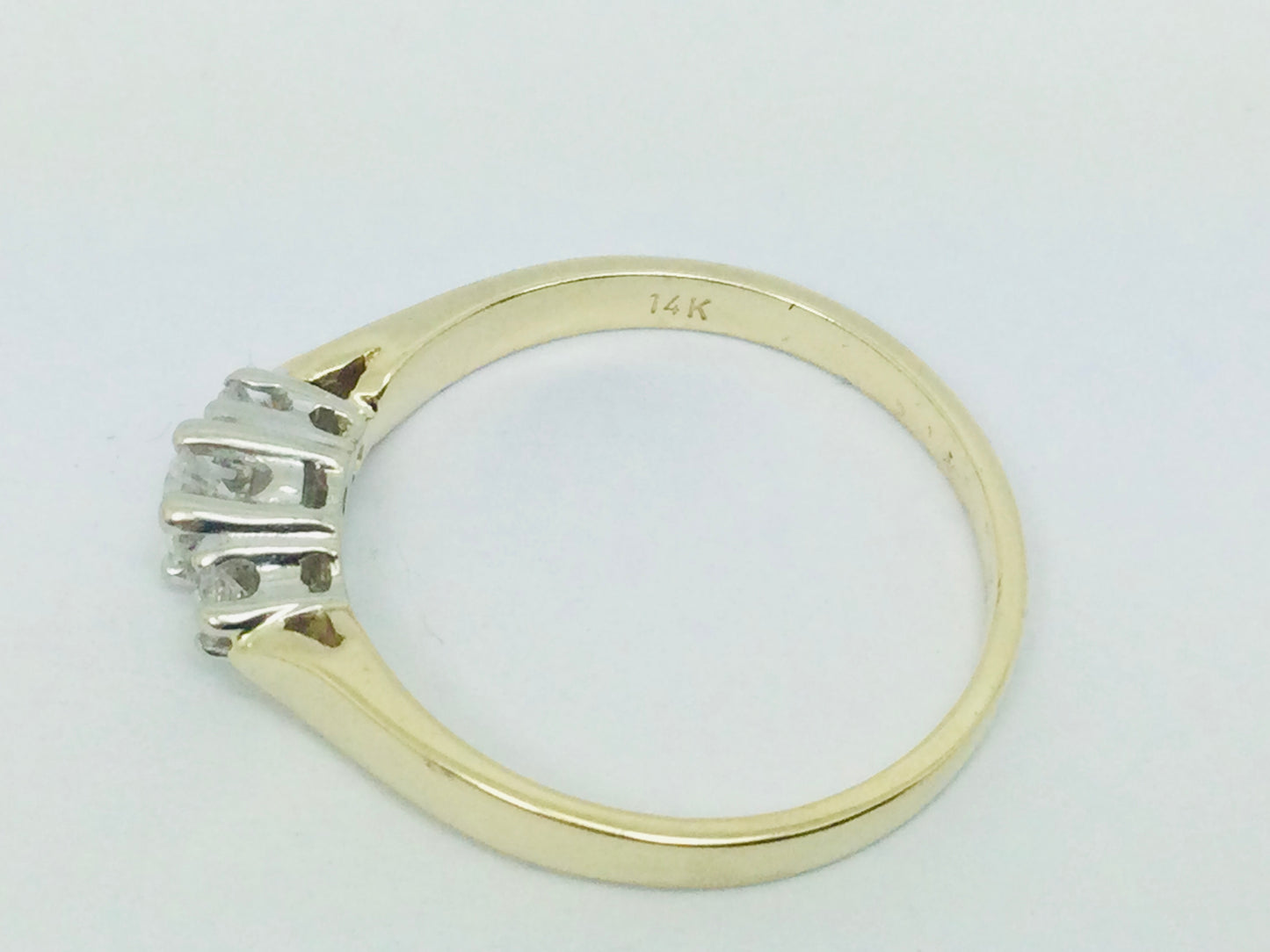 14k Yellow Gold 17pt Round Cut Diamond Trinity Ring