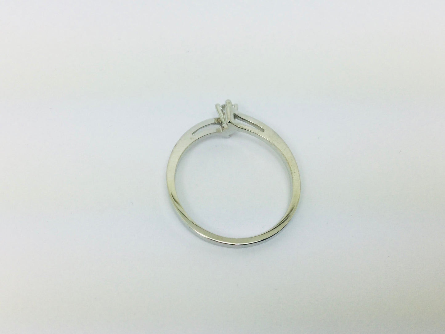 14k White Gold Round Cut 6pt Diamond Solitaire Ring