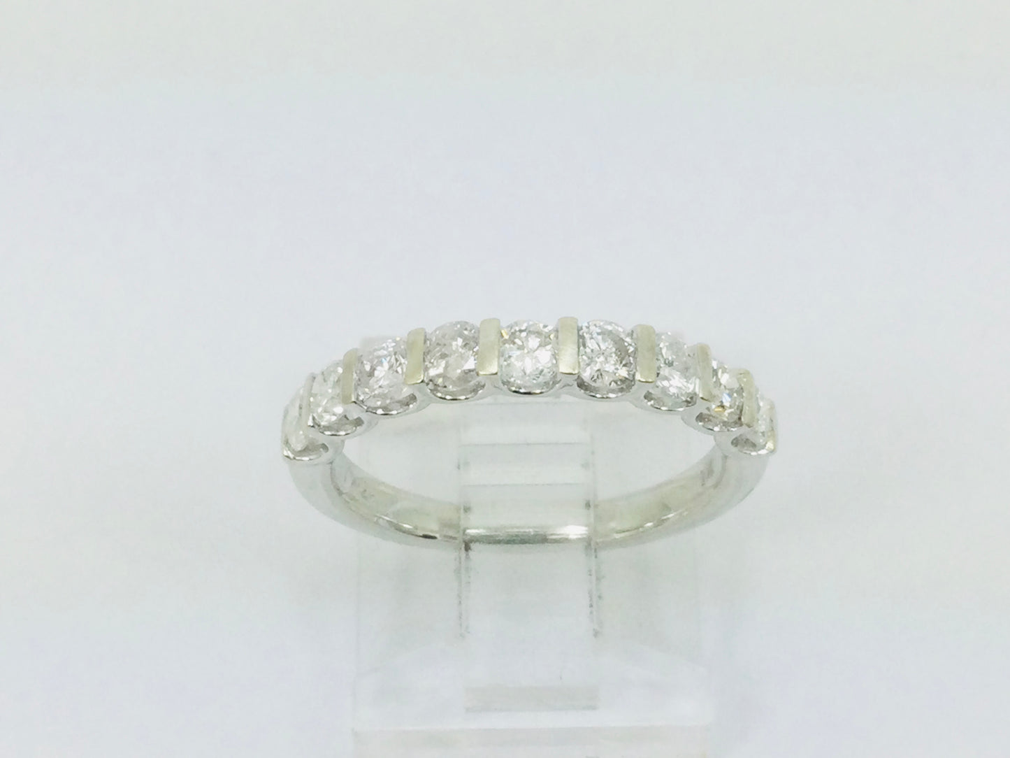 14k White Gold Round Cut 0.72ct Diamond Row Set Ring