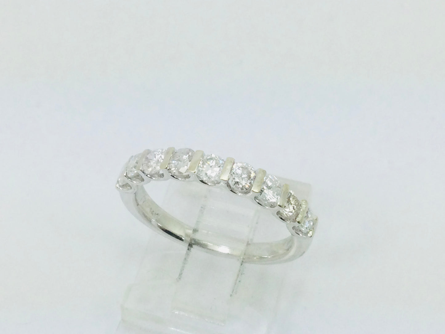 14k White Gold Round Cut 0.72ct Diamond Row Set Ring