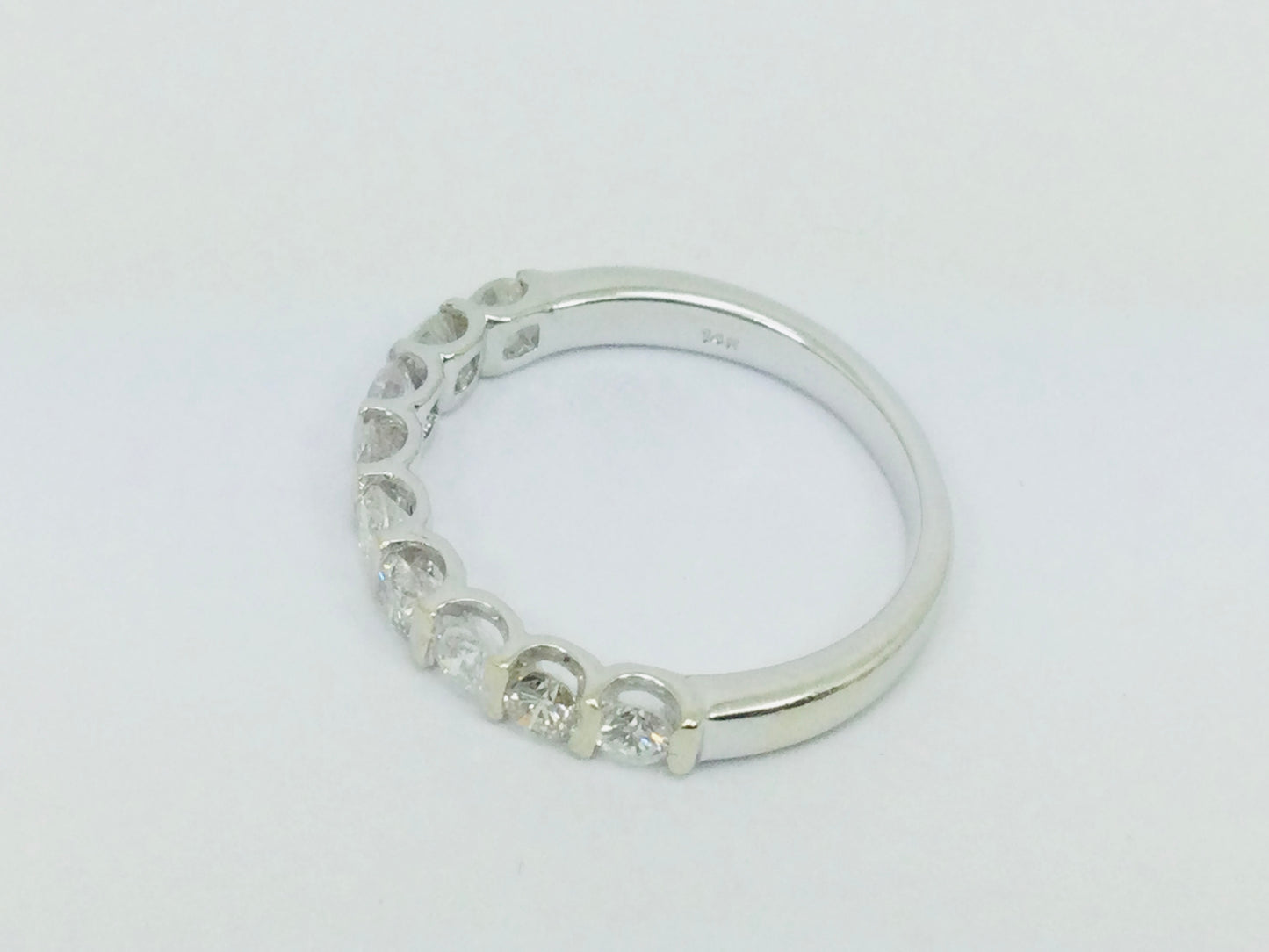 14k White Gold Round Cut 0.72ct Diamond Row Set Ring