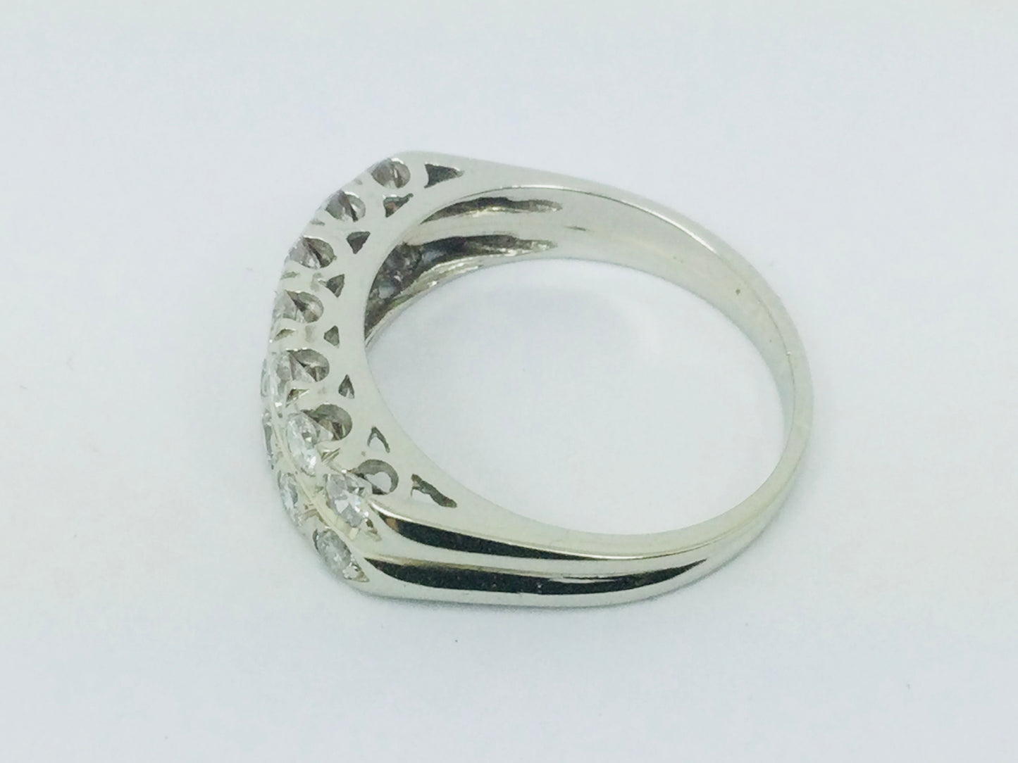 14k White Gold Round Cut 70pt Diamond Row Set Ring