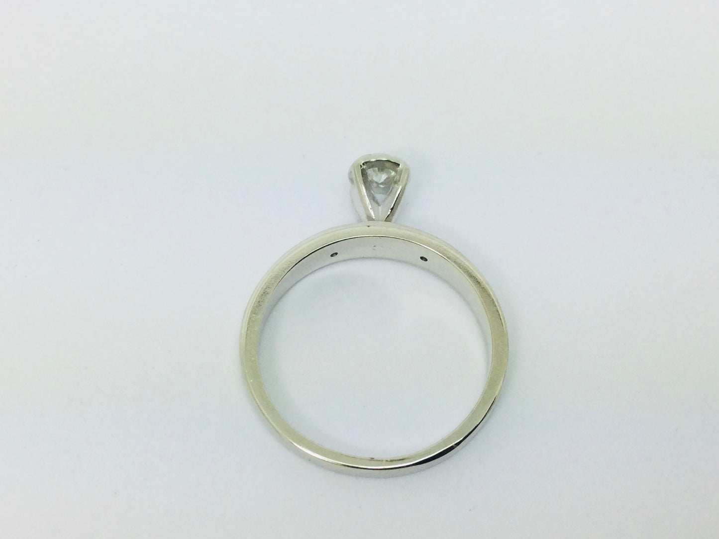 14k White Gold Round Cut 18pt Diamond Illusion Set with Diamond Accents Ring