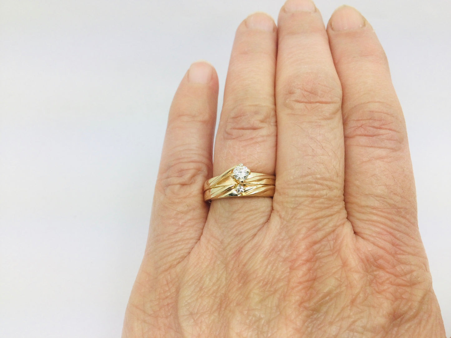 14k Yellow Gold 20pt Round Cut Diamond Solitaire with Accent Ring