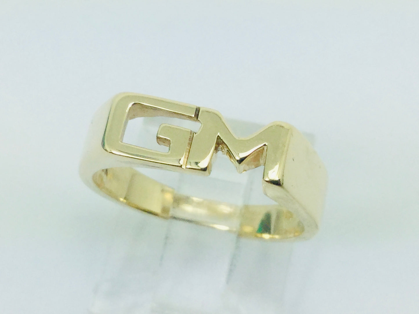 10k Yellow Gold Letter 'GM' Initial Identification Ring