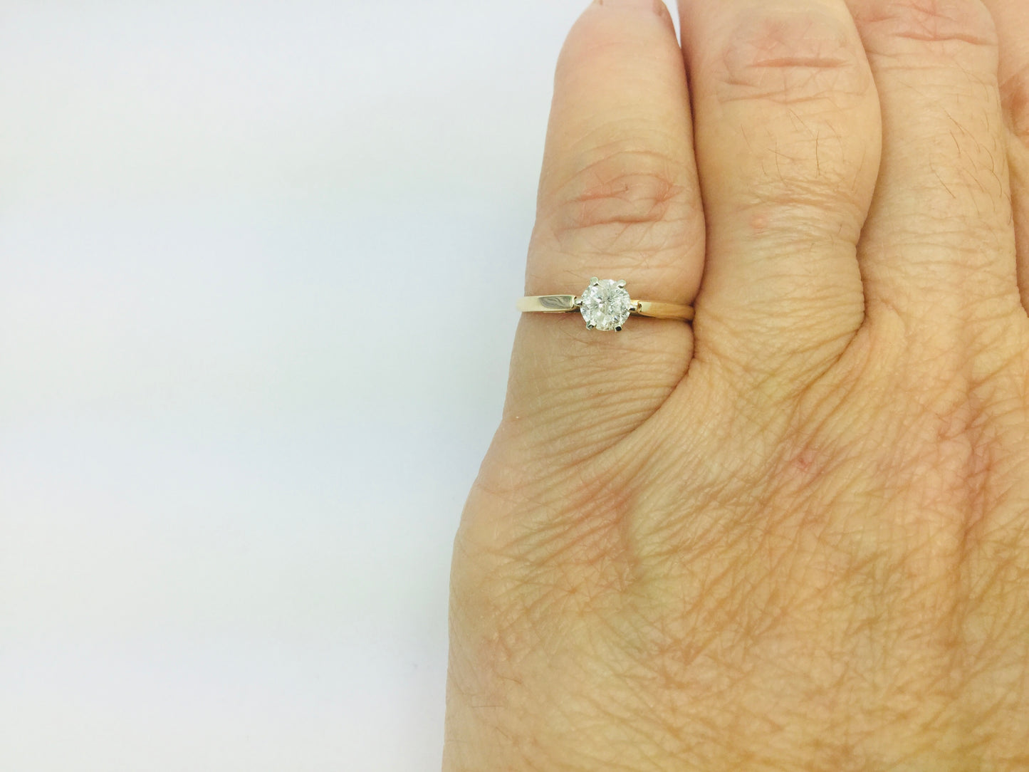 14k Yellow Gold Round Cut 30pt Diamond Solitaire Ring