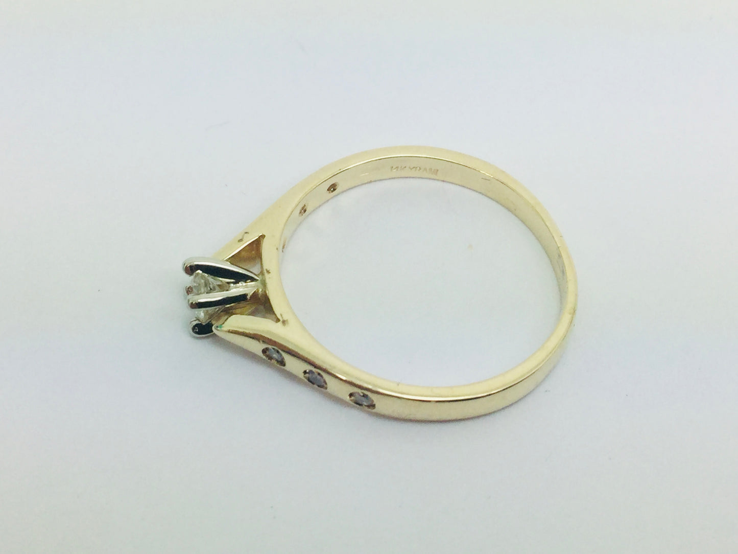 14k Yellow Gold Round Cut 21pt Diamond Solitaire with Accents Ring