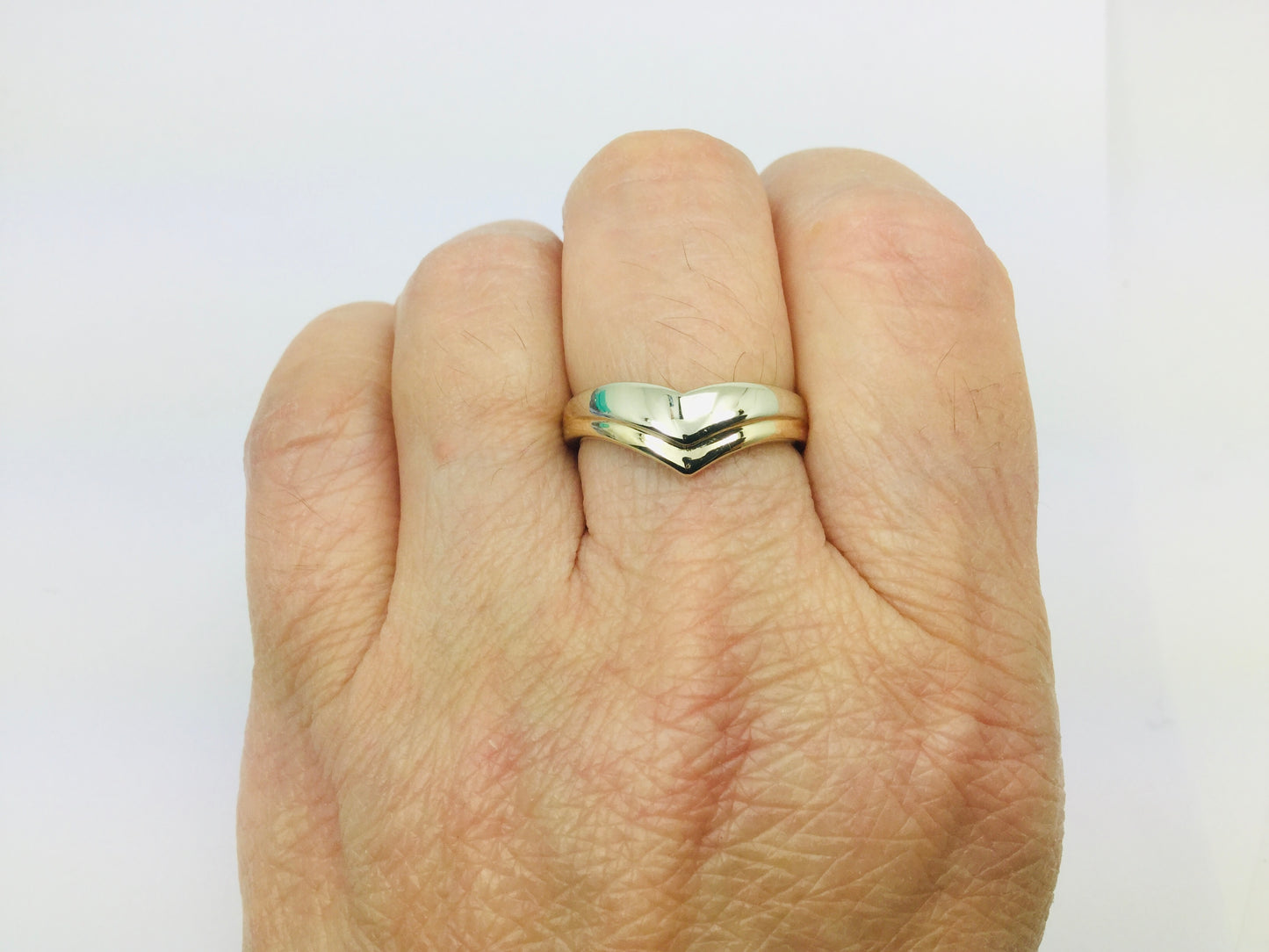 14k Yellow and White Gold Chevron Band Ring