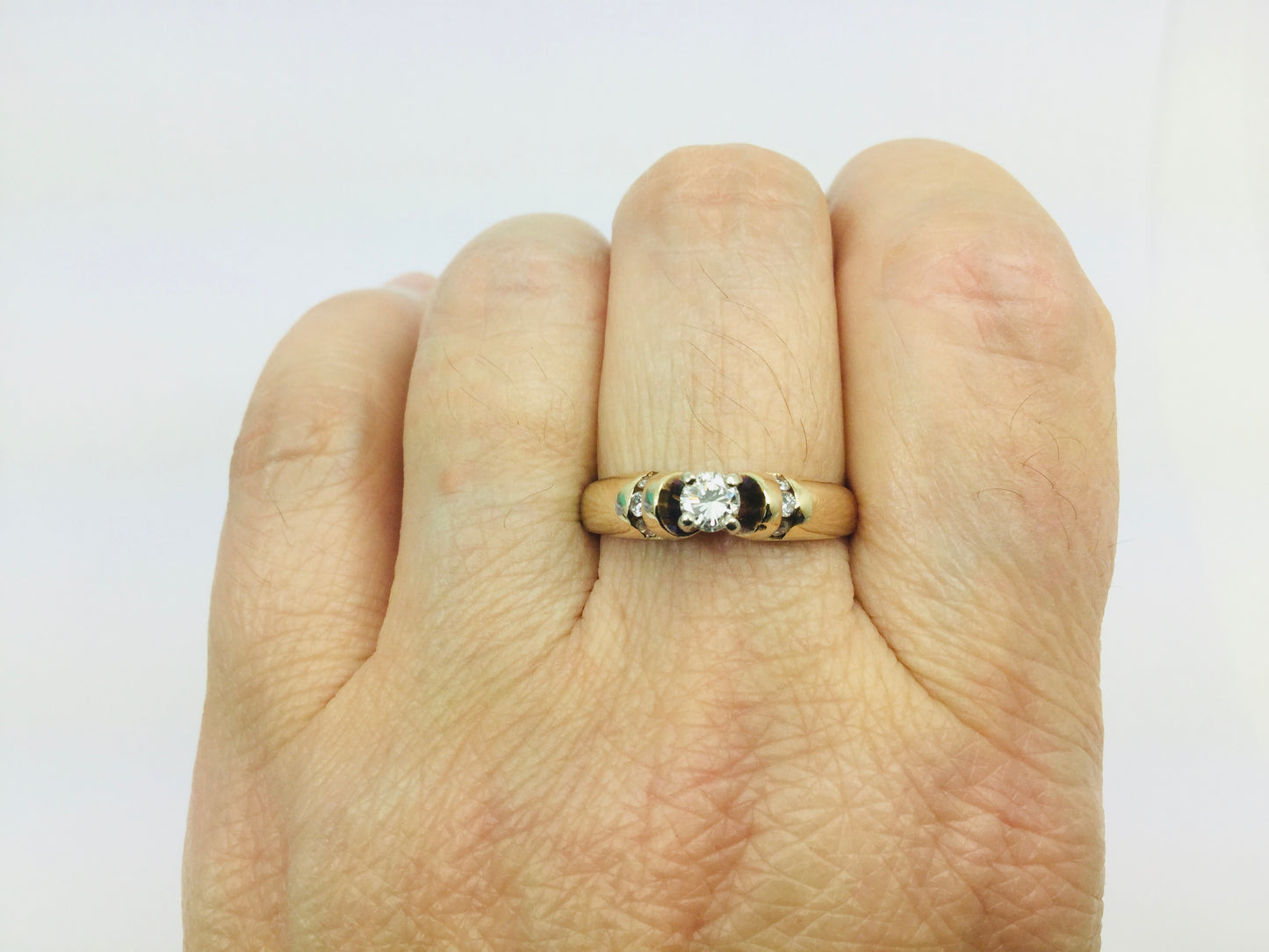 14k Yellow Gold Round Cut 0.32ct Diamond Solitaire with Accents Ring