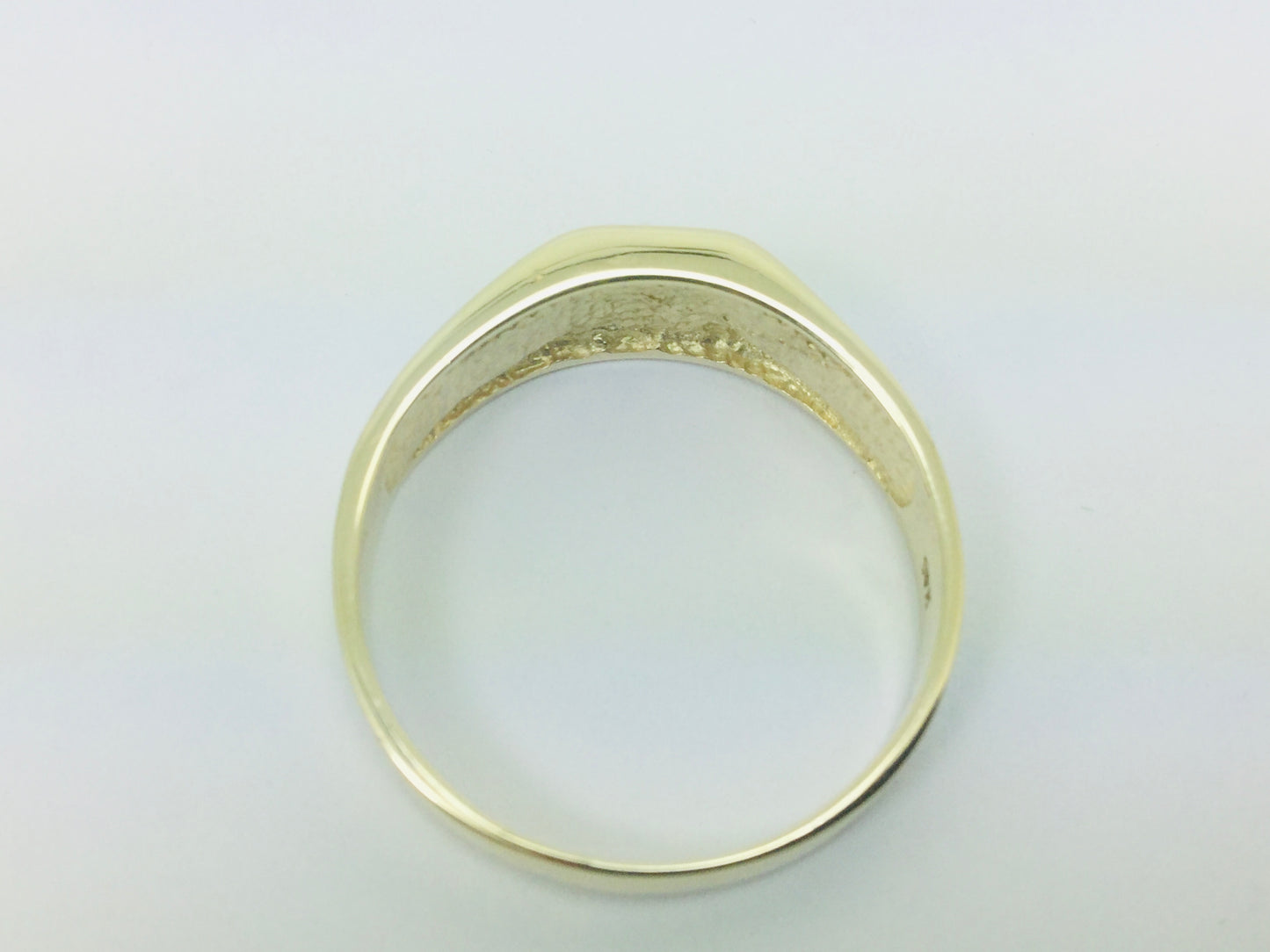 10k Yellow Gold Round Cut 5pt Diamond Letter 'T' Initial Ring
