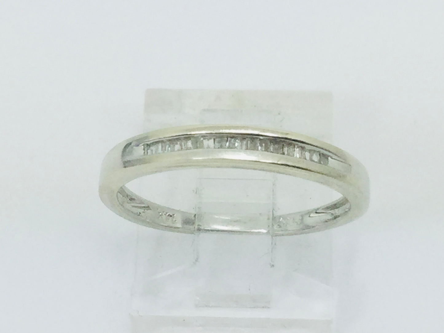 14k White Gold Baguette Cut 18pt Channel Set Diamond Band Ring