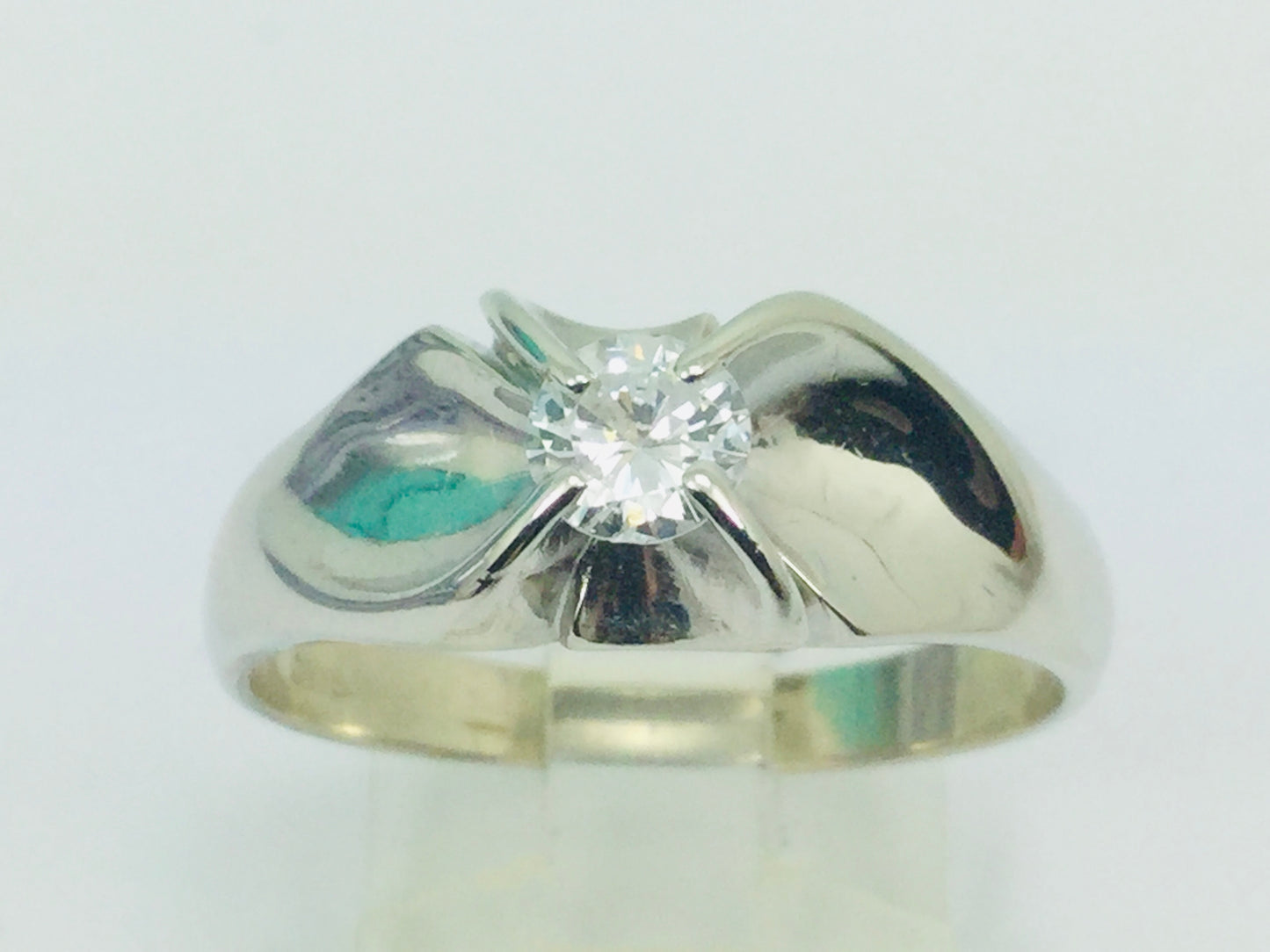14k White Gold Round Cut 40pt Diamond Solitaire Ring