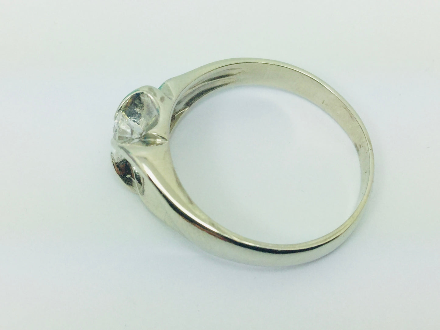 14k White Gold Round Cut 40pt Diamond Solitaire Ring