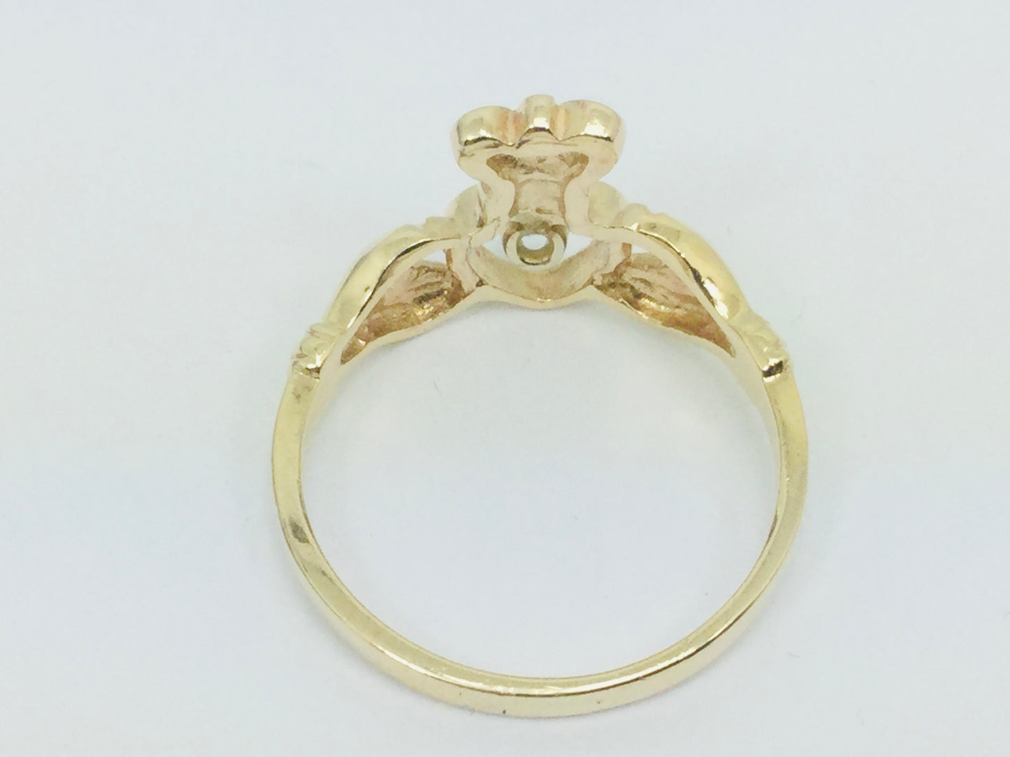 10k Yellow Gold Round Cut 5pt Diamond Irish Claddagh Heart, Crown and Hands Ring