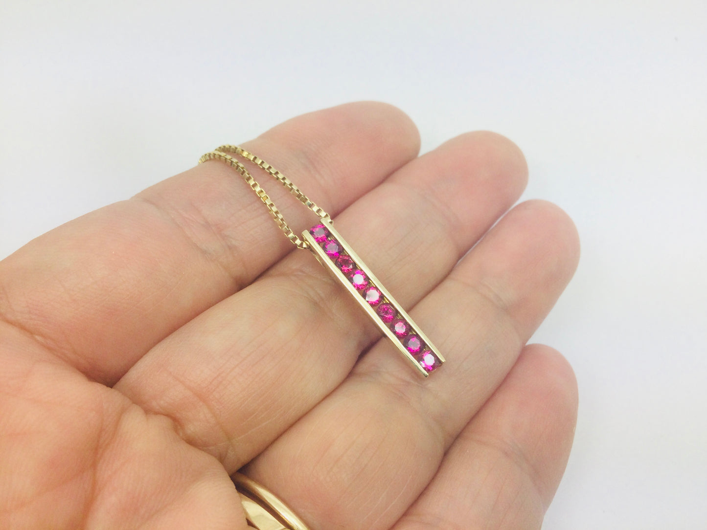 14k Yellow Gold Round Cut 45pt Tourmaline Necklace