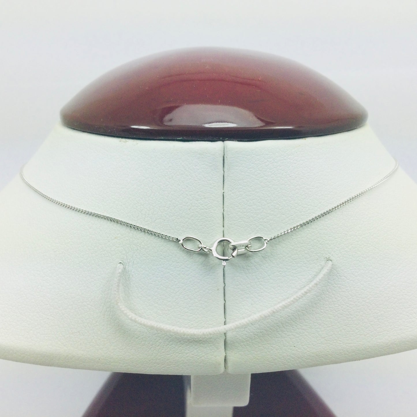10k White Gold Round Cut 0.30ct Diamond Trinity Circle Necklace