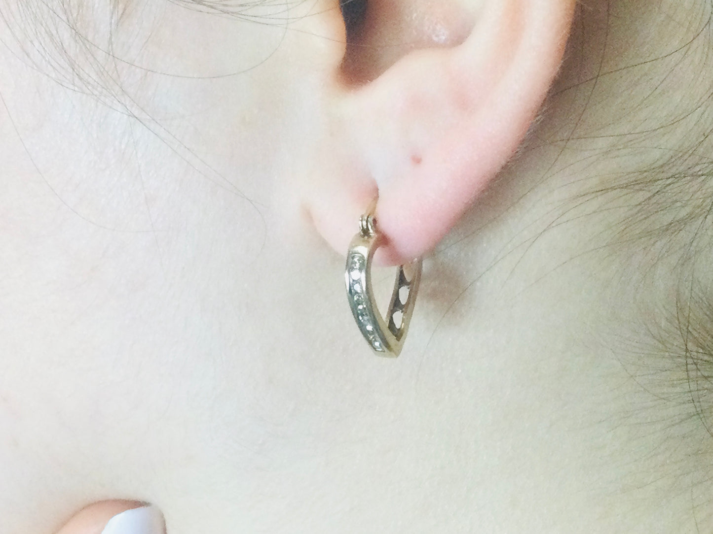 10k Yellow Gold Round Cut 18pt Diamond Row Set Heart Earrings