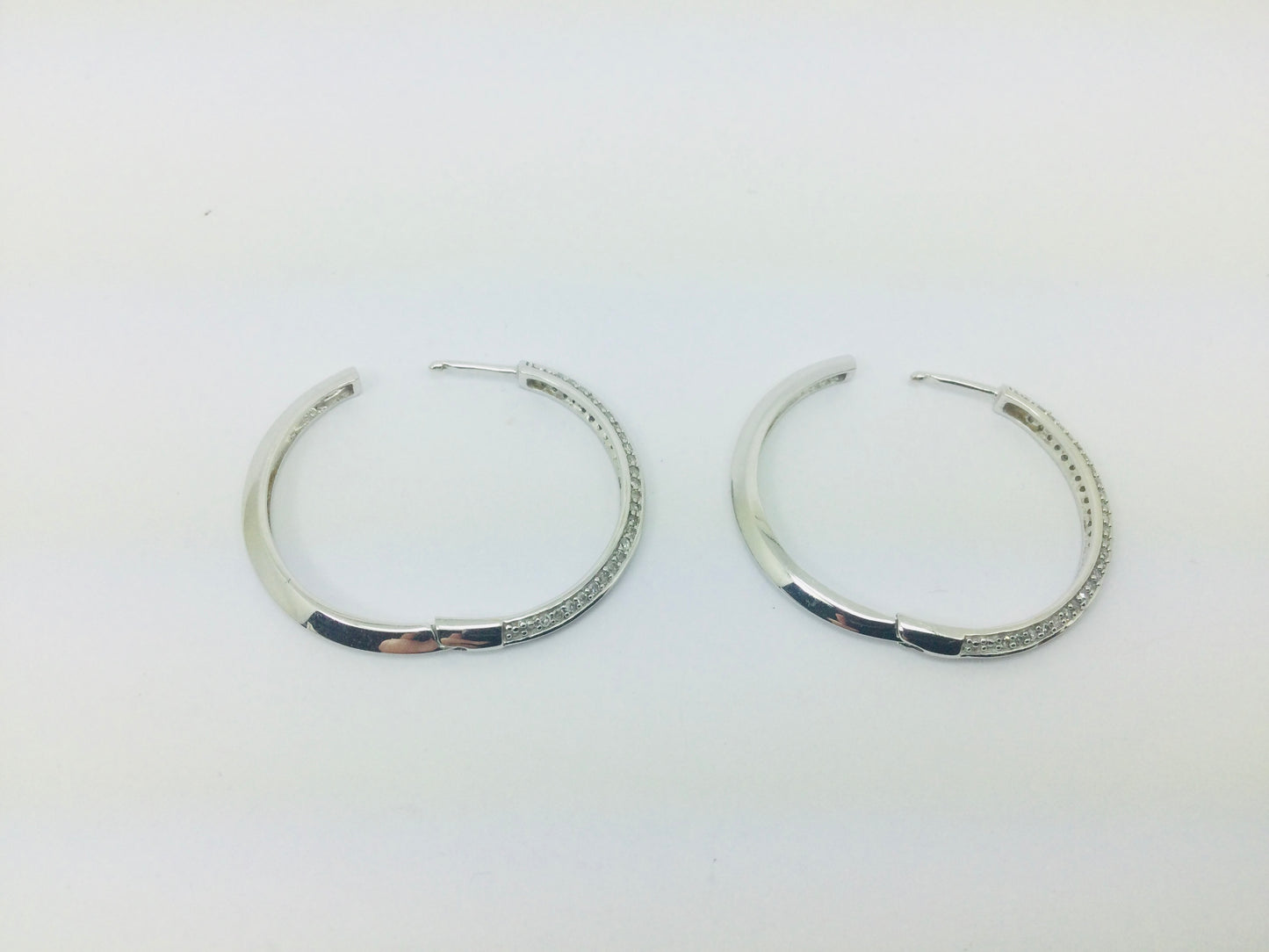 14k White Gold Round Cut 50pt Diamond Hoop Earrings