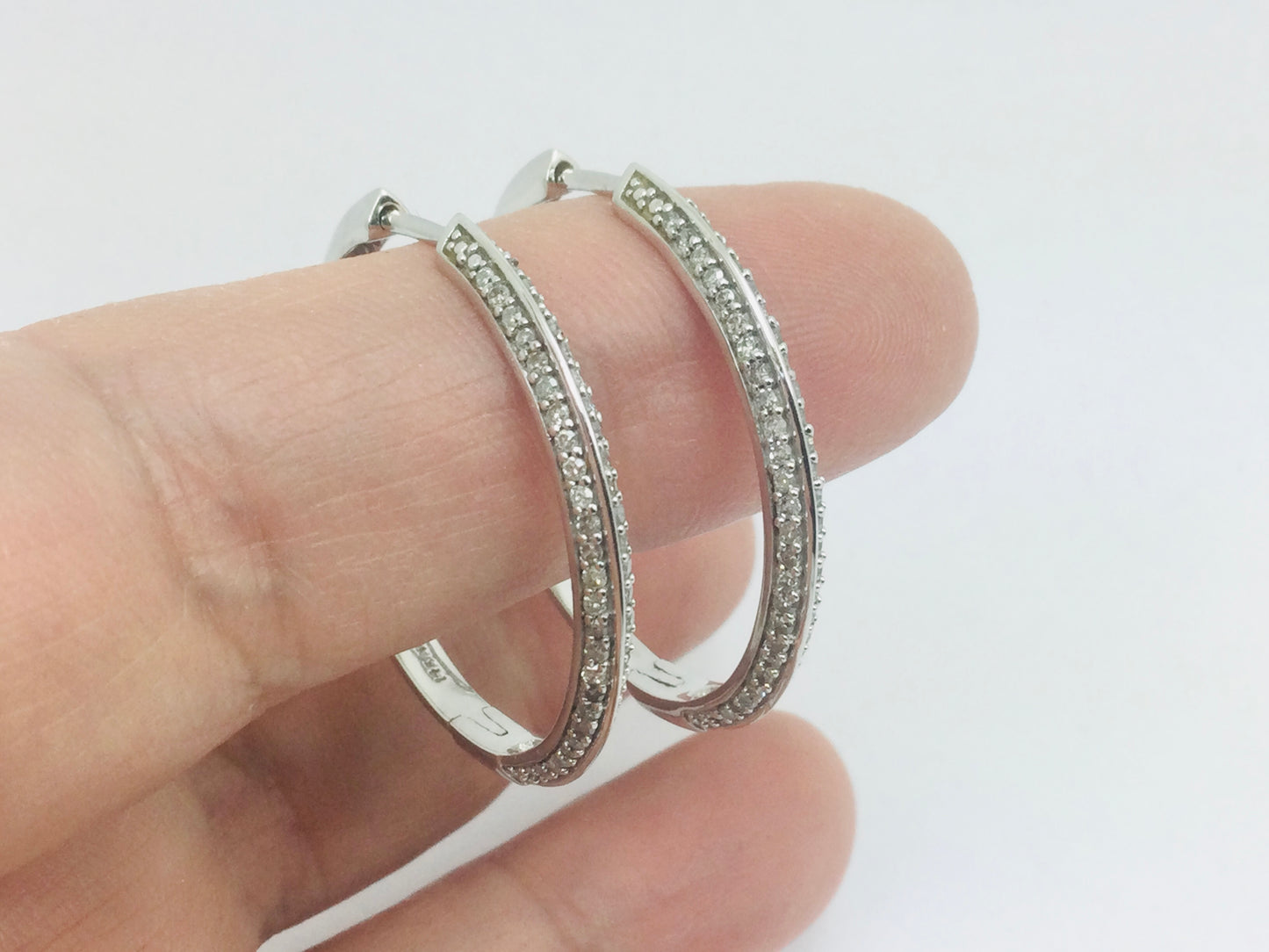 14k White Gold Round Cut 50pt Diamond Hoop Earrings