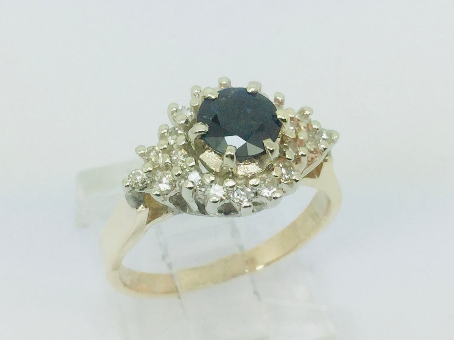 14k Yellow Gold Round Cut 65pt Sapphire & 20pt Diamond Cluster Ring