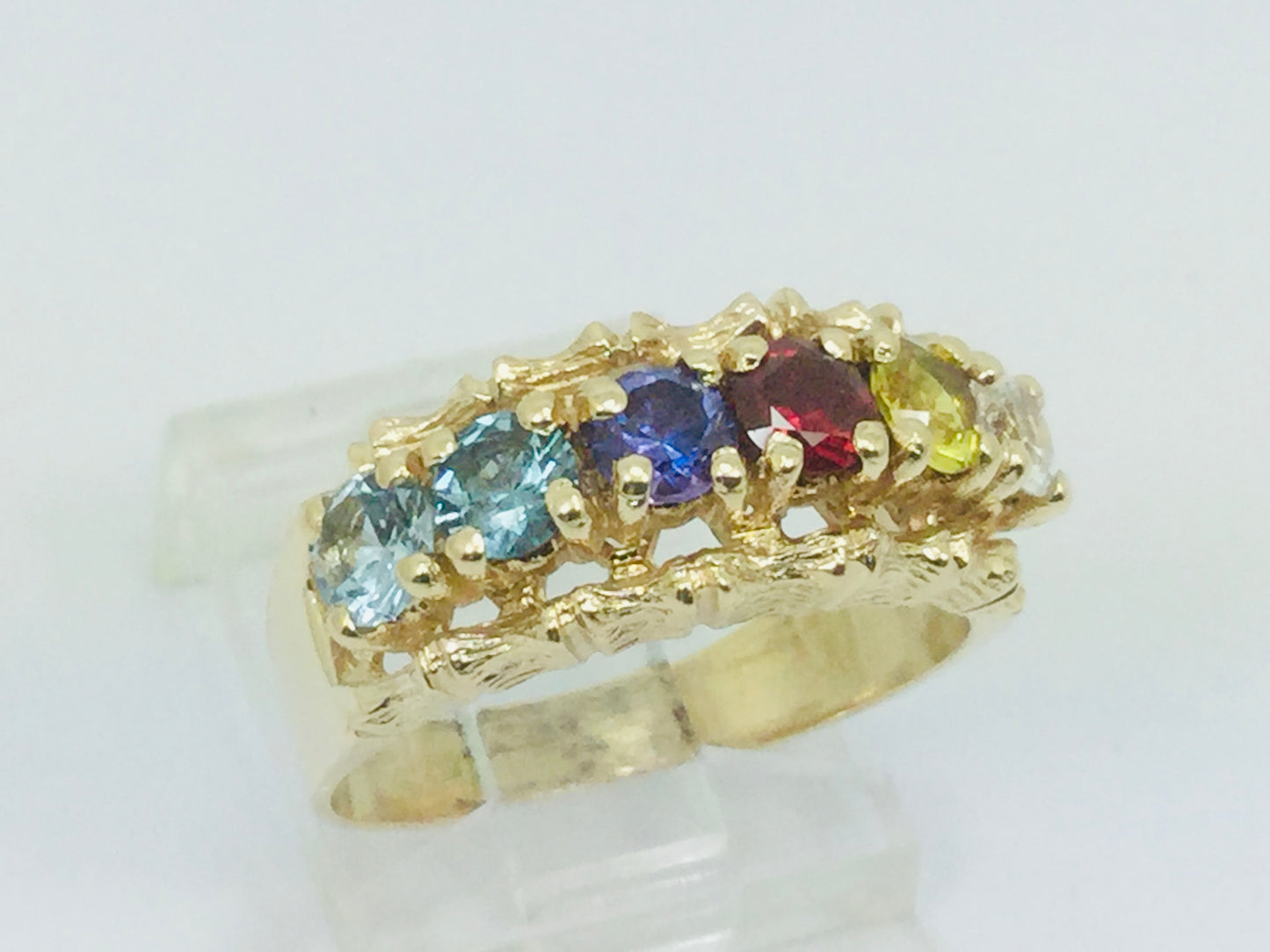 10k Yellow Gold Round Cut 6 Stone Family Ring