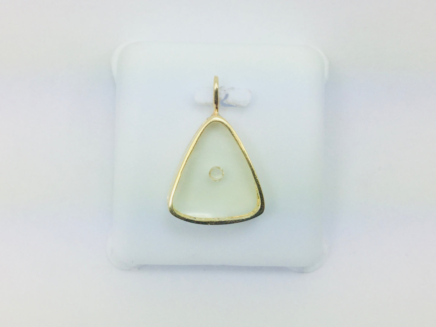 14k Yellow Gold Round Cut 3pt Floating Diamond Triangle Pendent