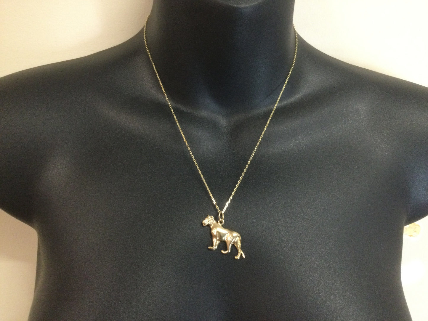 10k Yellow Gold Dog Pendent
