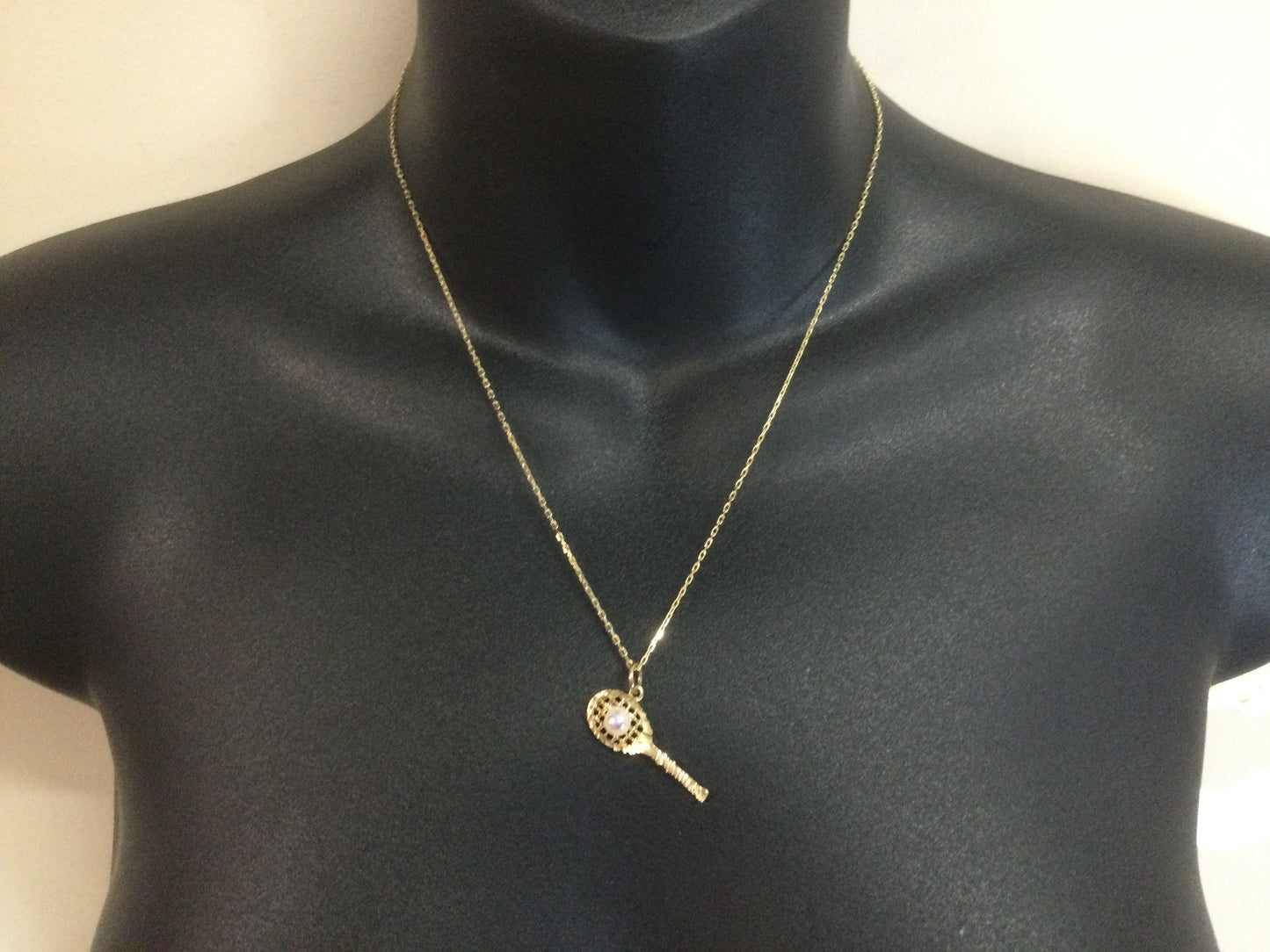 10k Yellow Gold Pearl Badminton/Tennis Racket Pendent