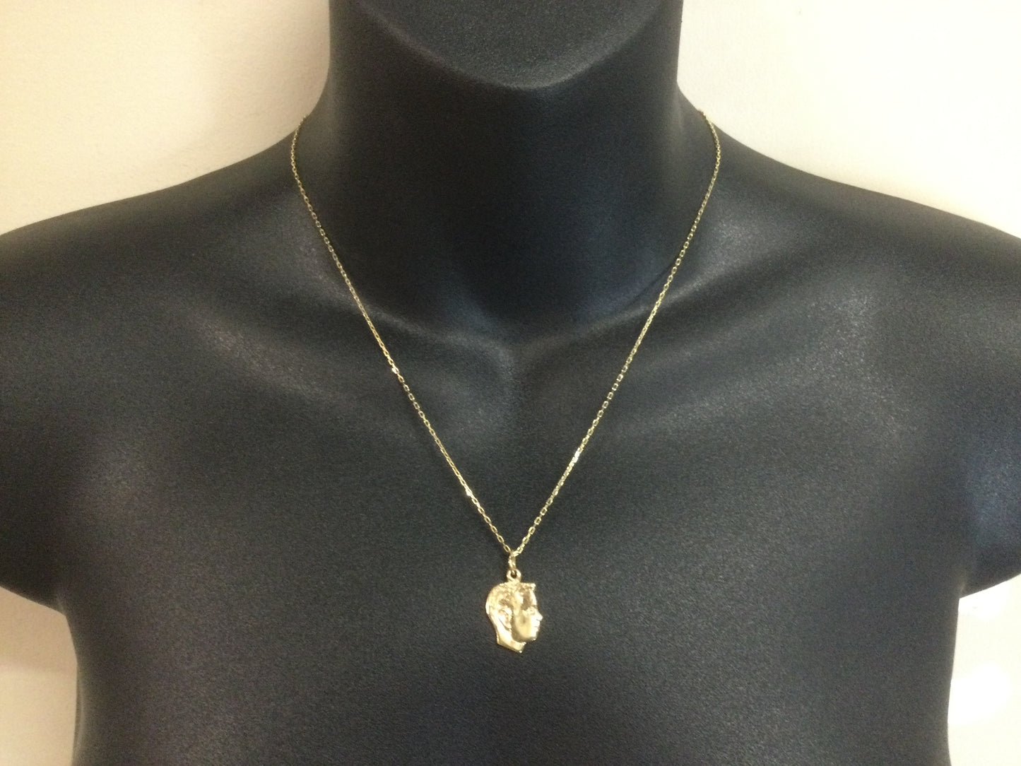 10k Yellow Gold Side Profile Face Boy Pendent