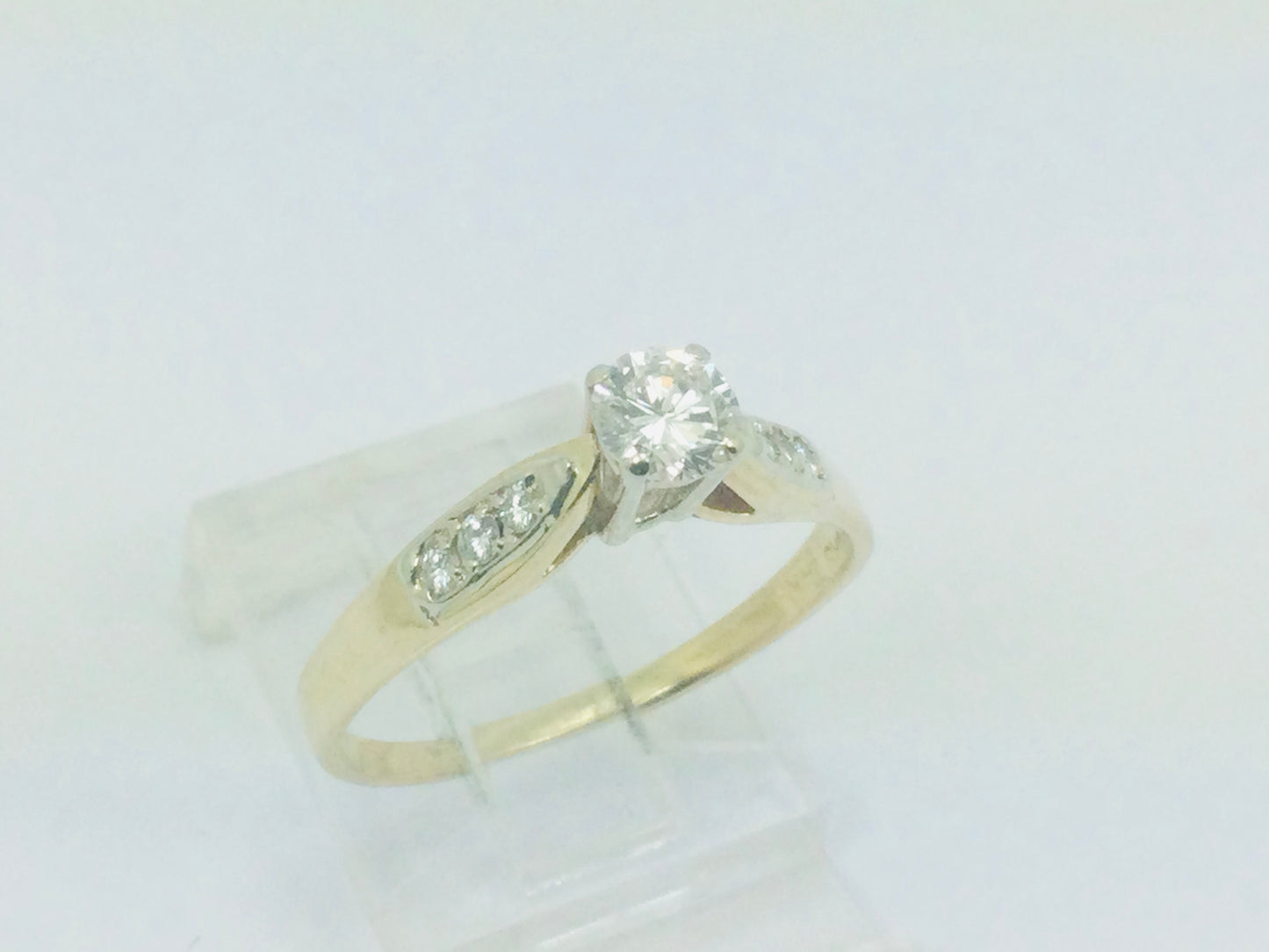 14k Yellow Gold Round Cut 42pt Diamond Solitaire with Diamond Accents Ring