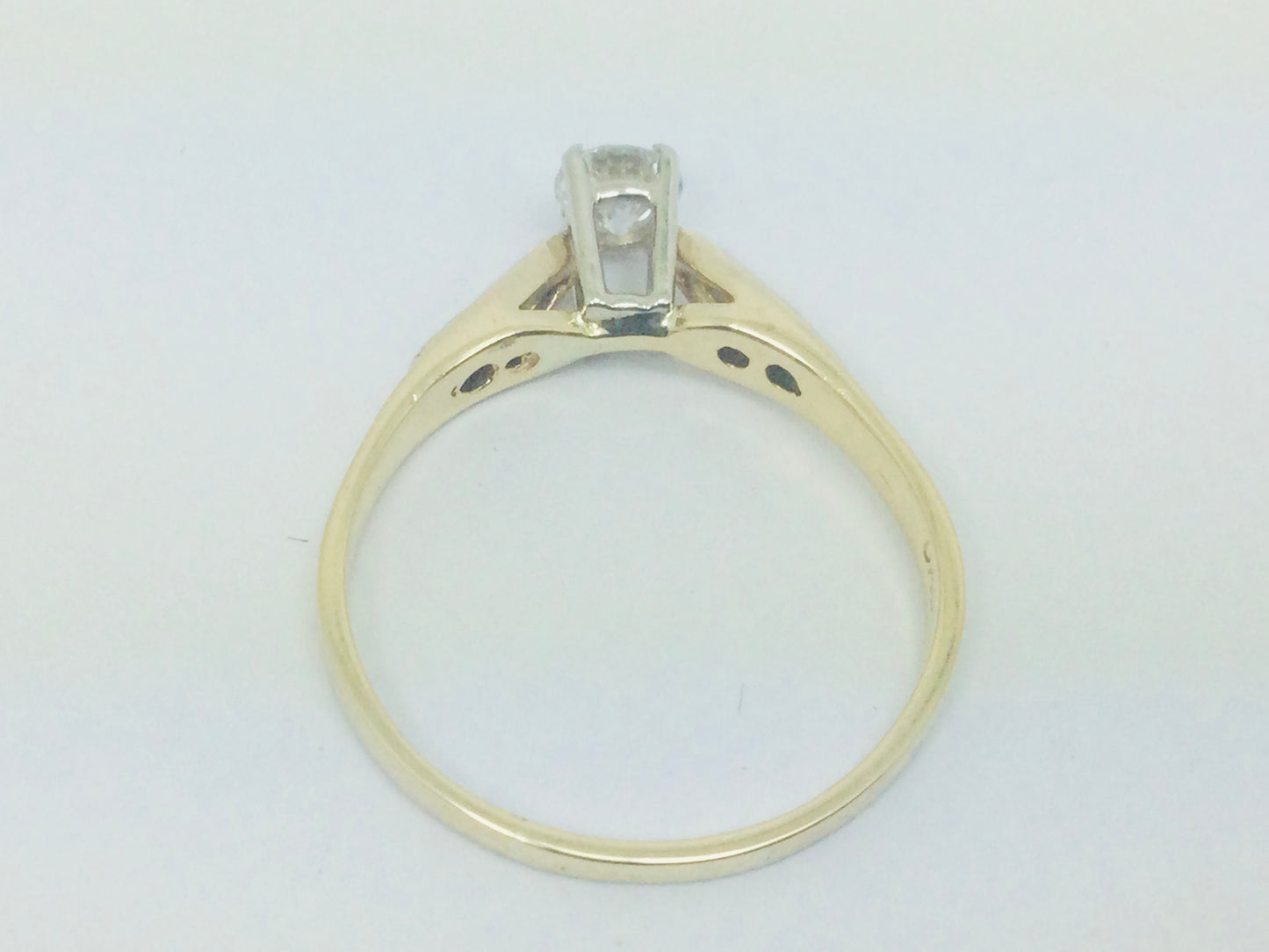 14k Yellow Gold Round Cut 42pt Diamond Solitaire with Diamond Accents Ring