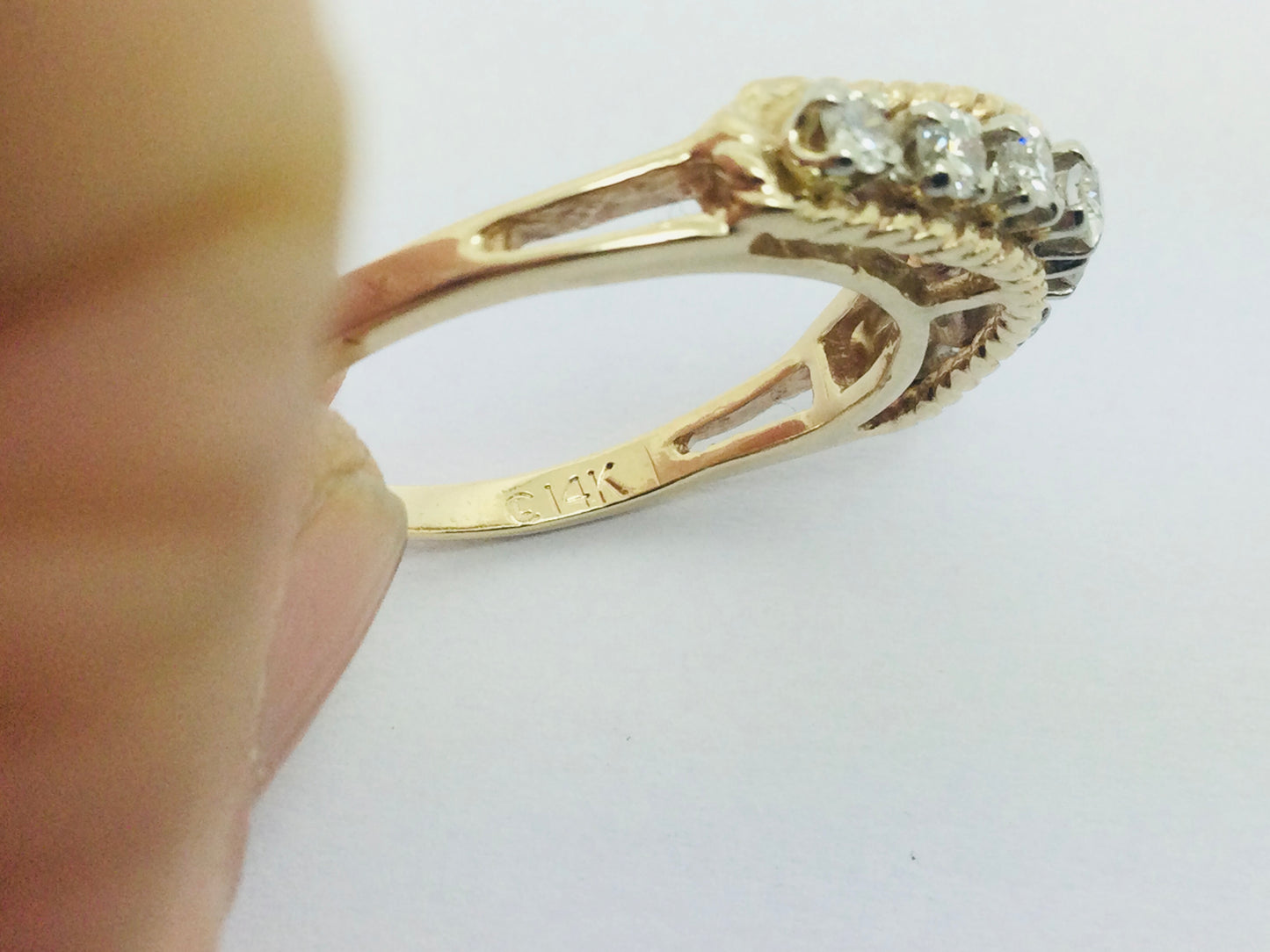 14k Yellow Gold 42pt Round Cut Diamond Row Set Ring