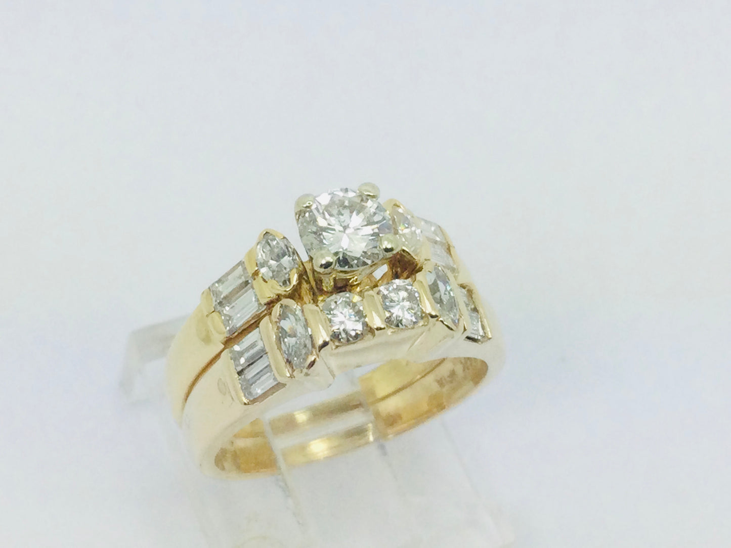 14k Yellow Gold 46pt Round Cut Diamond Wedding Band Ring